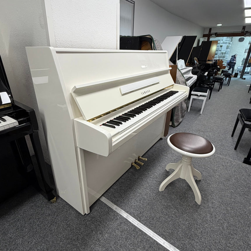 Yamaha Klavier P 116 weiss poliert Bj. 1990, aus erster hand, sehr guter Zustand - made in Japan + Klavierbank (gebraucht)