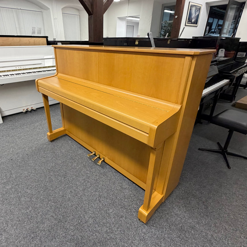 Yamaha Klavier V 114 NT Occasion – Buche natur, Bj. 1998, sehr guter Zustand (gebraucht)
