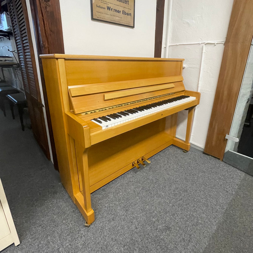 Wilhelm Steinberg Klavier IQ 16 Buche satiniert Occasion m. Quiet System Bj. 2003 Renner Mechanik, Bestzustand (gebraucht) - Musik-Ebert Gmbh