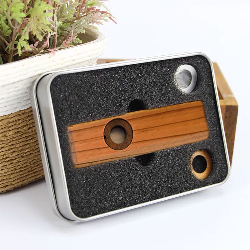 U-Turn Holzkazoo mit Ersatzmembran inklusive edler Metallbox