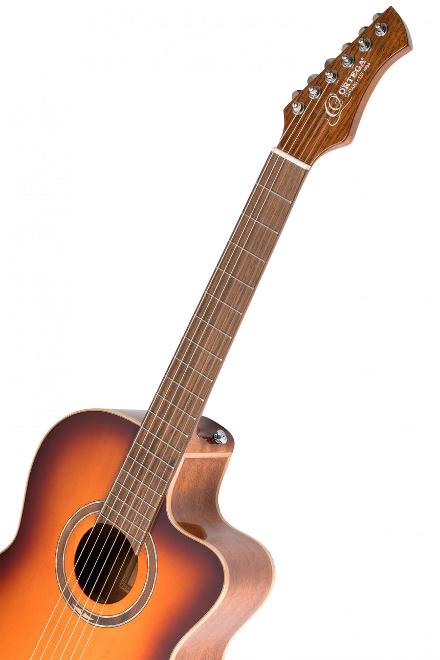 ORTEGA Performer Series Konzertgitarre Cutaway - Preamp + Tasche - Musik-Ebert Gmbh