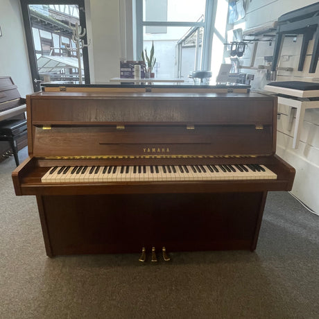 Yamaha Klavier M - 110 N Nussbaum Bj. 1994 (gebraucht)