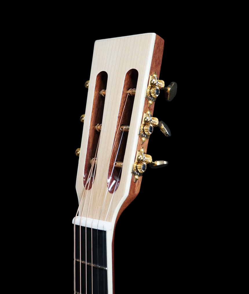 You's Guitar Parlor Fichte P140E + Tasche