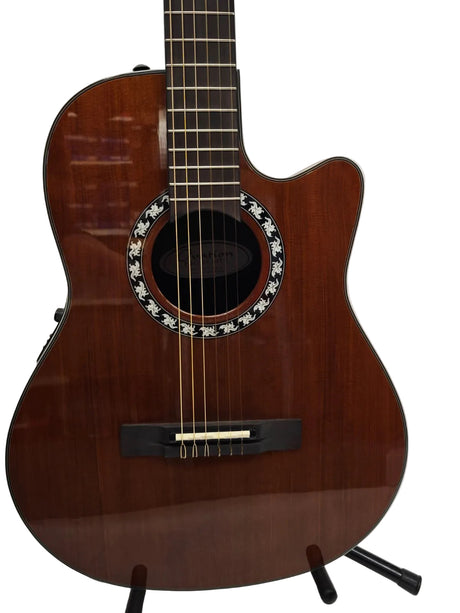 Ovation E-Akustik Klassikgitarre Pro Series Classic Nylon Legend Mid-depth OV555610 (B-Ware) - Musik-Ebert Gmbh