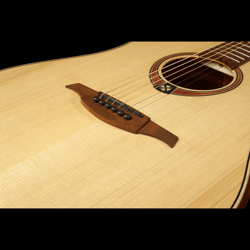 LAG Tramontane T70D NAT Westerngitarre - Musik-Ebert Gmbh