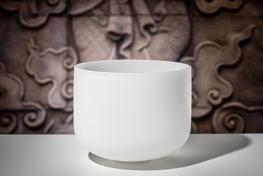 MEINL Sonic Energy CSB12F, white frosted – against an ornate background