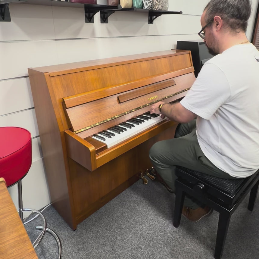Yamaha upright piano M5J walnut, built in 1980, originally made in Japan (used)