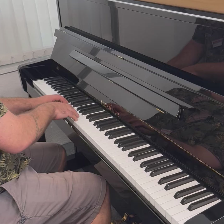 SCHIMMEL Klavier 116S mit Silent schwarz poliert Occasion Bj. 2004, sehr guter Zustand (gebraucht)