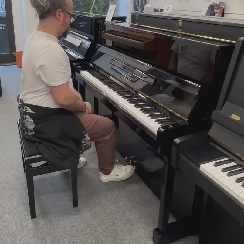 Yamaha Klavier SU 118 C schwarz poliert Occasion Bj. 1991 sehr guter Zustand (gebraucht)