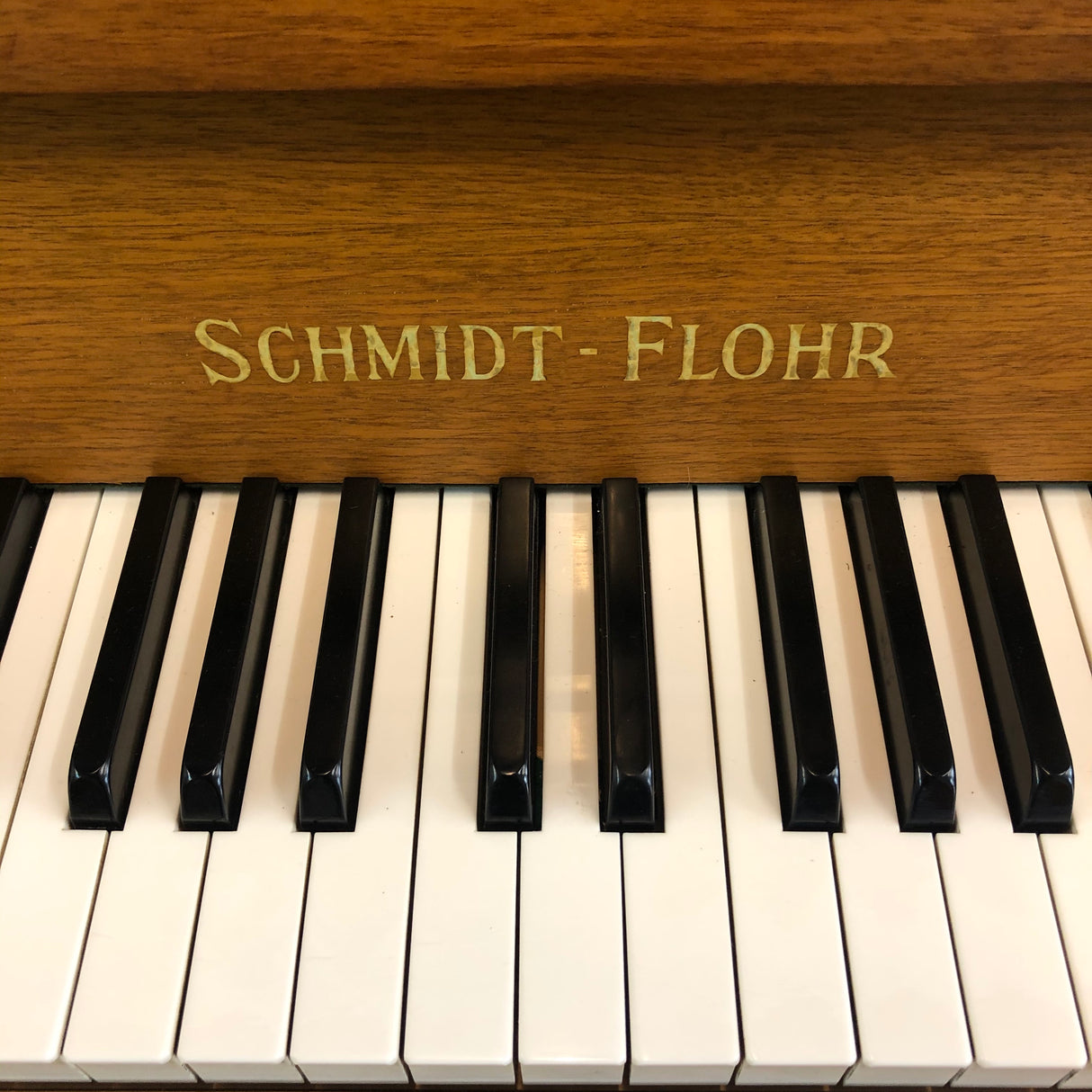 Schmidt-Flohr Mod. 110 M Klavier (gebraucht) - Musik-Ebert Gmbh